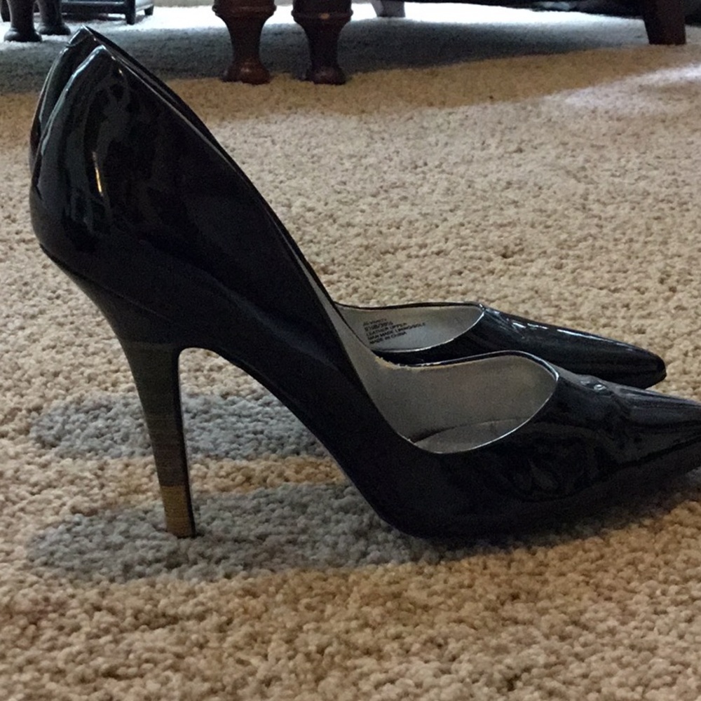 Jessica Simpson patent Leather Pump
